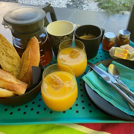 شقة Mealsaveurs &
